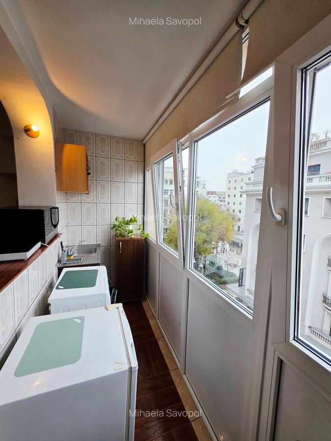 Garsoniera Sala Palatului - Hilton etajul 5 mobilata utilata bloc 1960 - 7