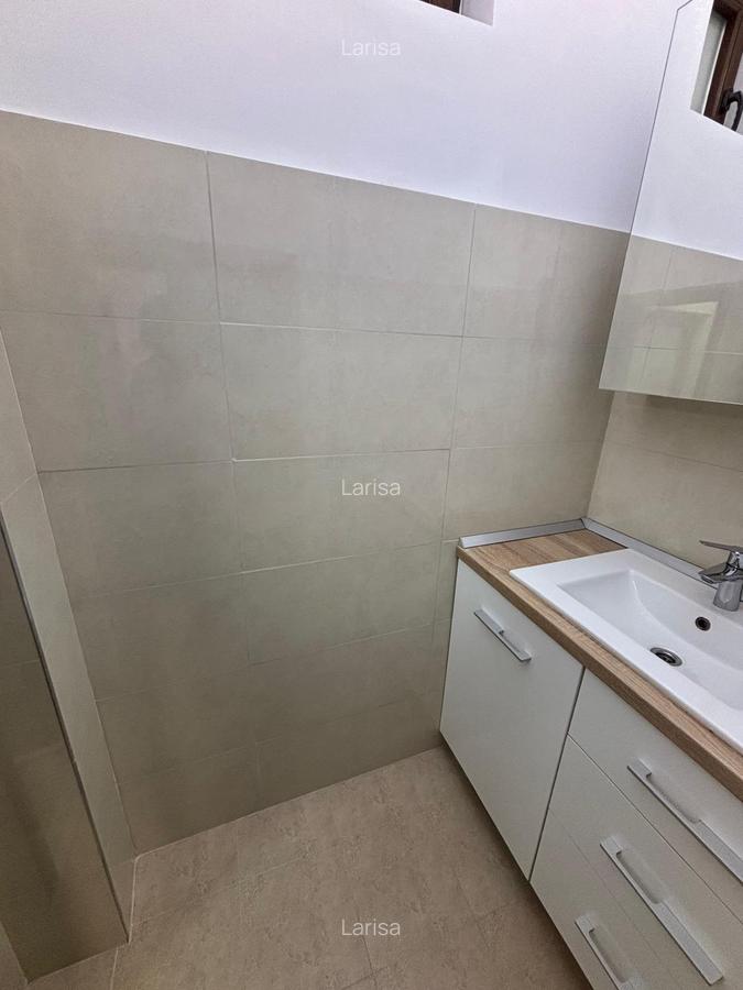 OCAZIE TOMIS MALL CASA P+1 4 CAMERE , LIBERA, MOBILATA,130 MP  PRET 150000 EURO - 13