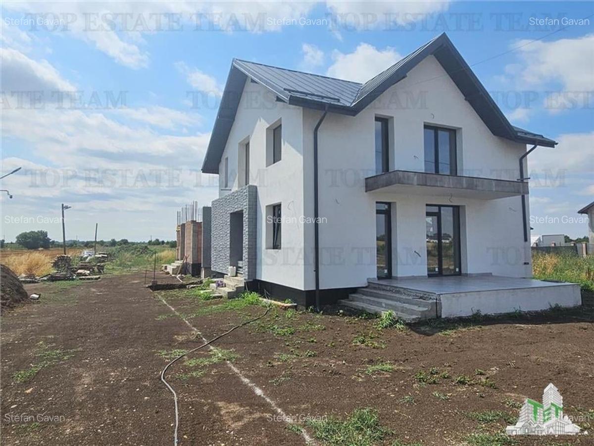 Vila premium 4 camere cu garaj in Ciorogarla - 1