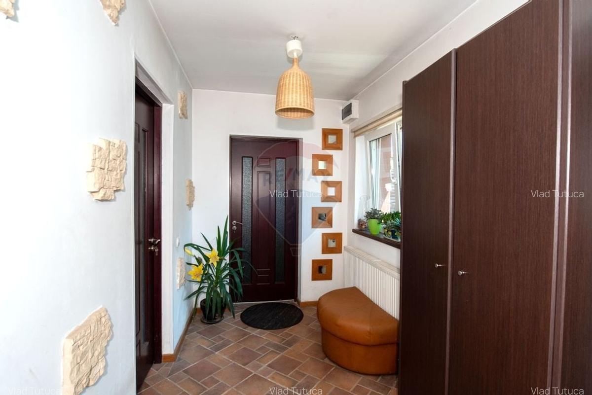 Casa de vanzare in Voluntari, 2 camere, mobilata, loc de parcare - 14