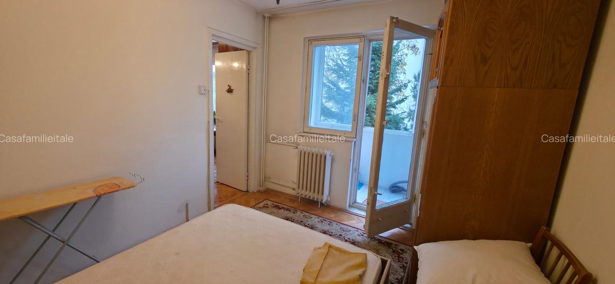 Etaj 1 Zona Dacia - liber + boxa - 4