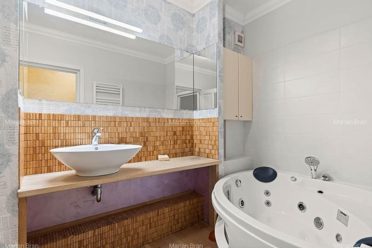 Apartament 2 camere ULTRACENTRAL – 66 mp utili + terasă 11 mp + parcare subteran - 12