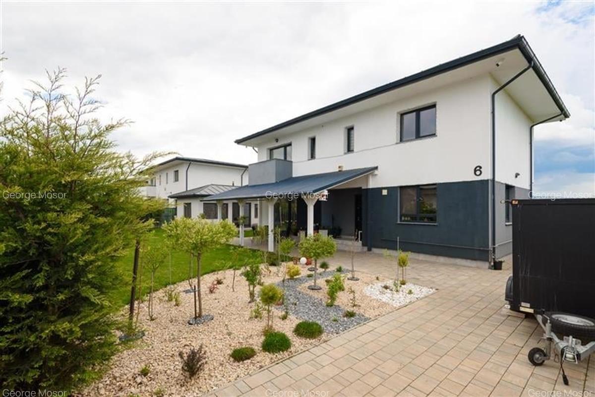 Proprietate deosebita, in nota distinctiva, Cristian, Brasov. - 19