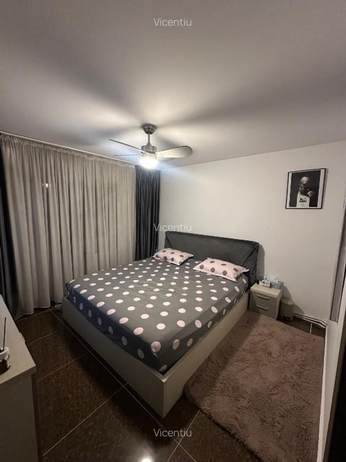 De Vânzare - Apartament 3 camere - inel 2 - 13