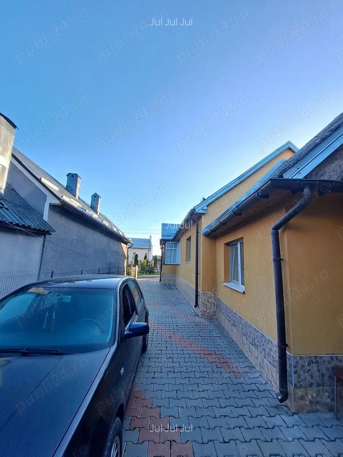 Casa de vanzare la ?ara cu gradina spa?ioasa - 4