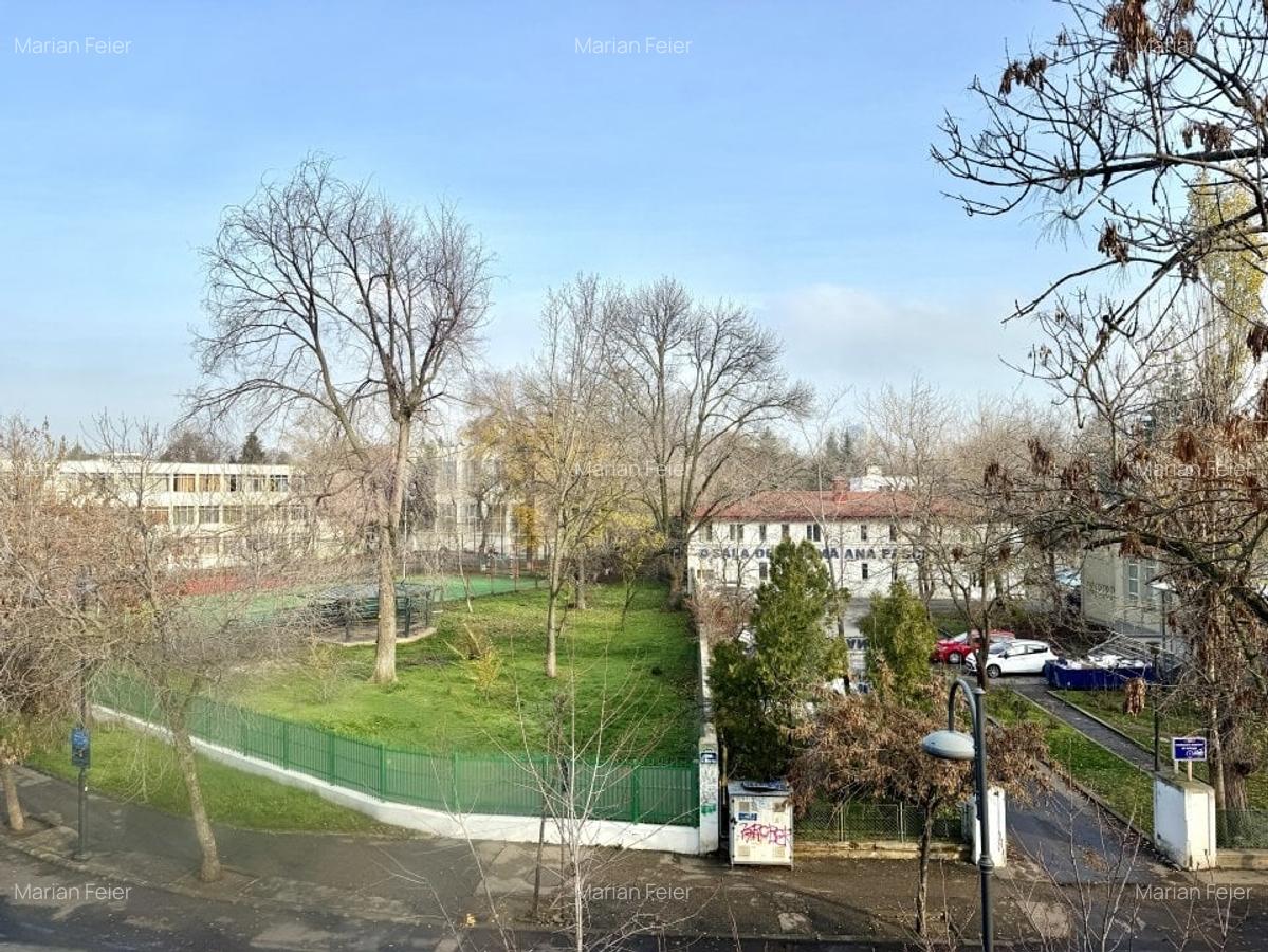 Inchiriere apartament 3 camere zona  Primaverii - 3