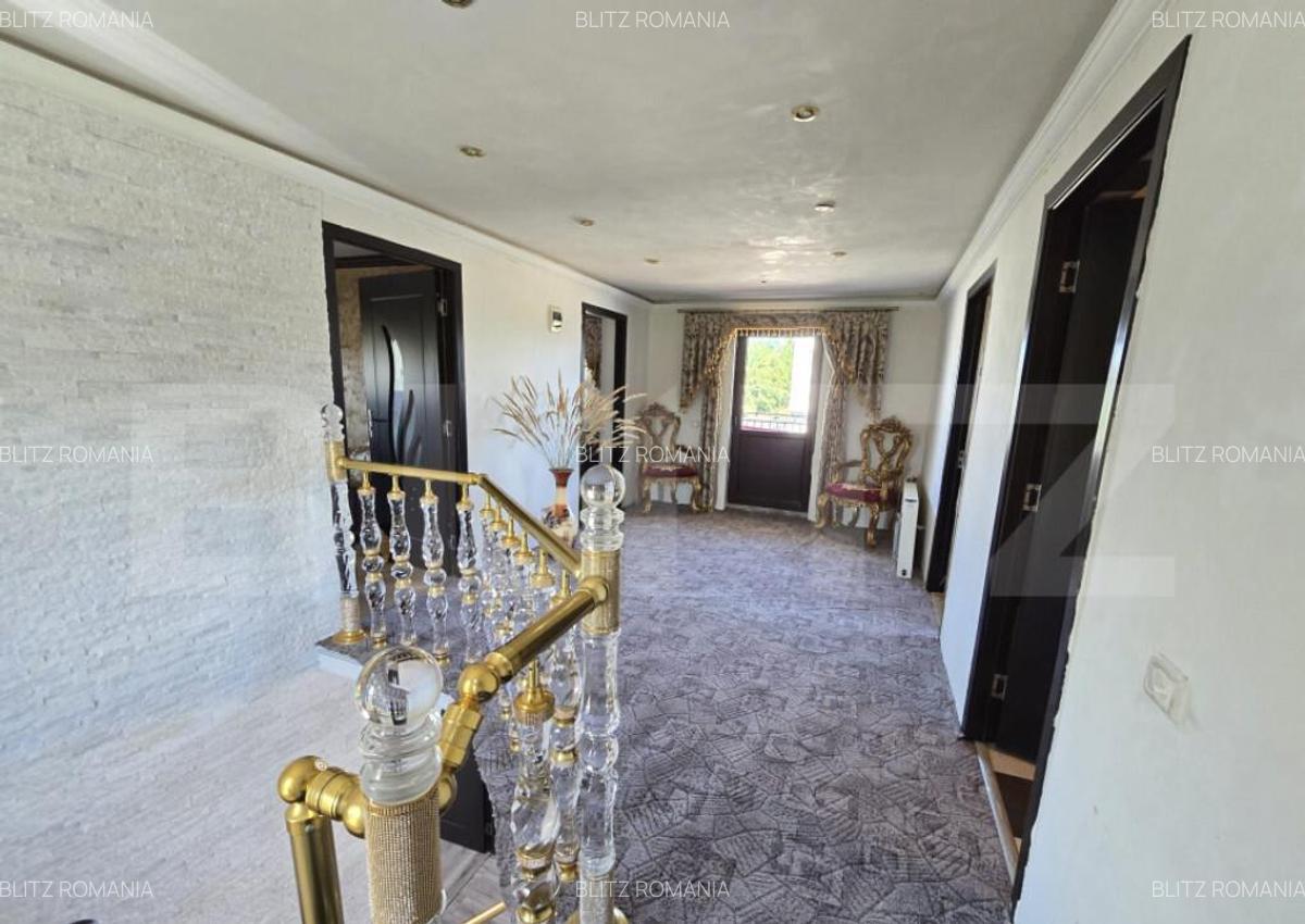 Casa cu 5 camere + garaj , situata in Valea Ursului - 11