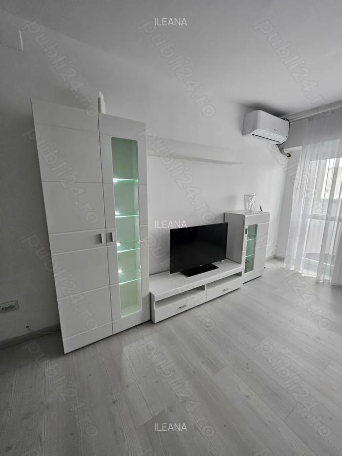 Inchiriez apartament 3 camere - 9