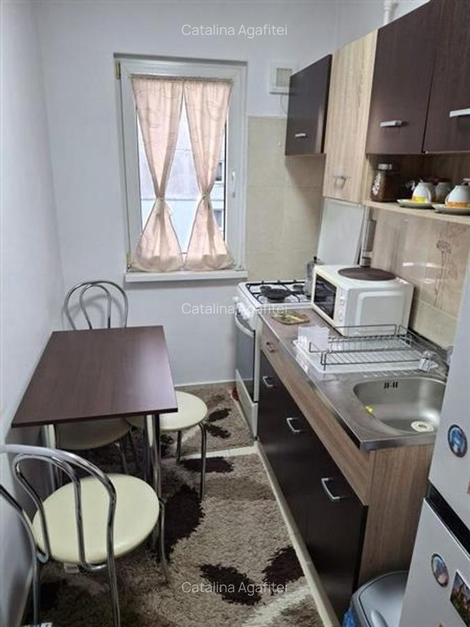 Apartament 2 camere, renovat, partial mobilat si utilat, zona Florilor - 5