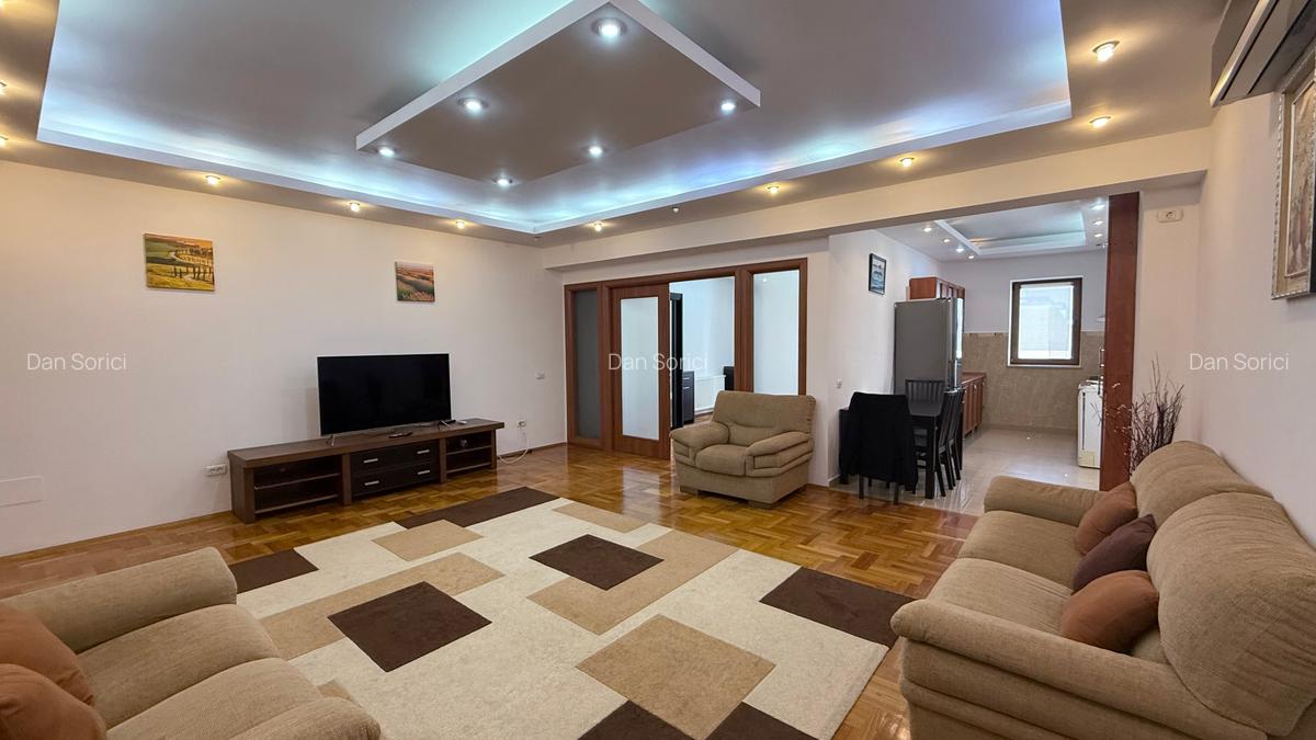 3 camere / Aron Cotruș/ Parcul Herastrau / Parcare - 2