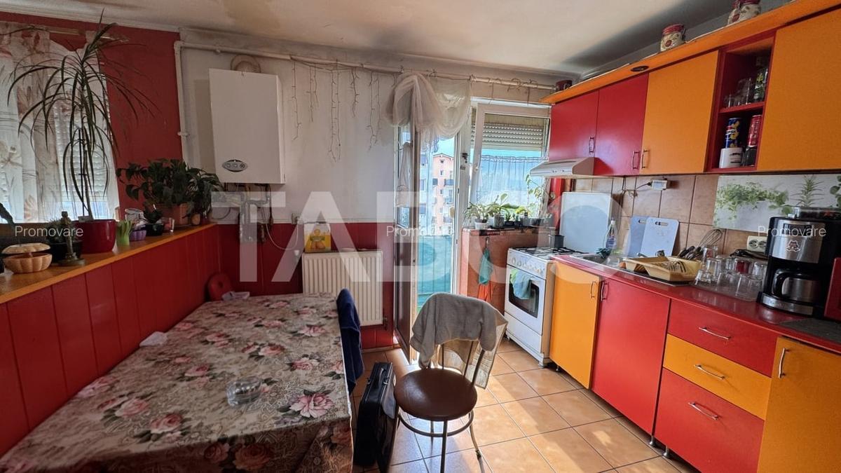 Apartament 3 camere de vanzare mobilat utilat si 2 bai Mihai Viteazu - 2