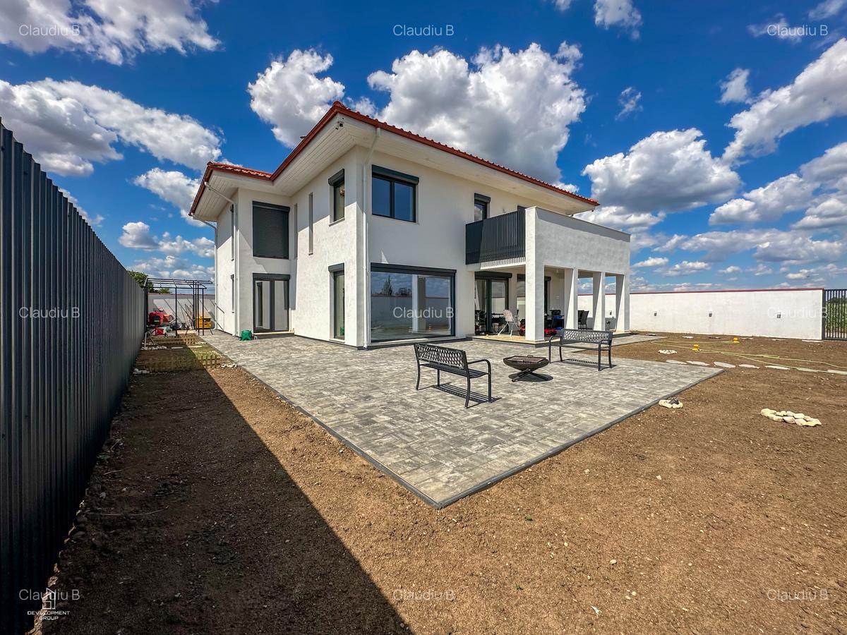 Smart Home | Complet Autonoma Energetic | 4 Dormitoare | 4 Bai | 547mp teren - 20 Smart Home | Complet Autonoma Energetic | 4 Dormitoare | 4 Bai | 547mp teren - 20