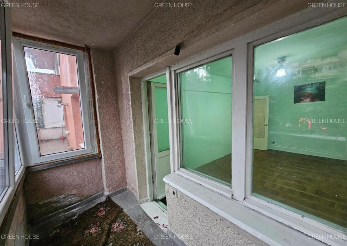 OCAZIE UNICA! Apartament 2 camere,2 balcoane etaj 1, Bv. Decebl - 3