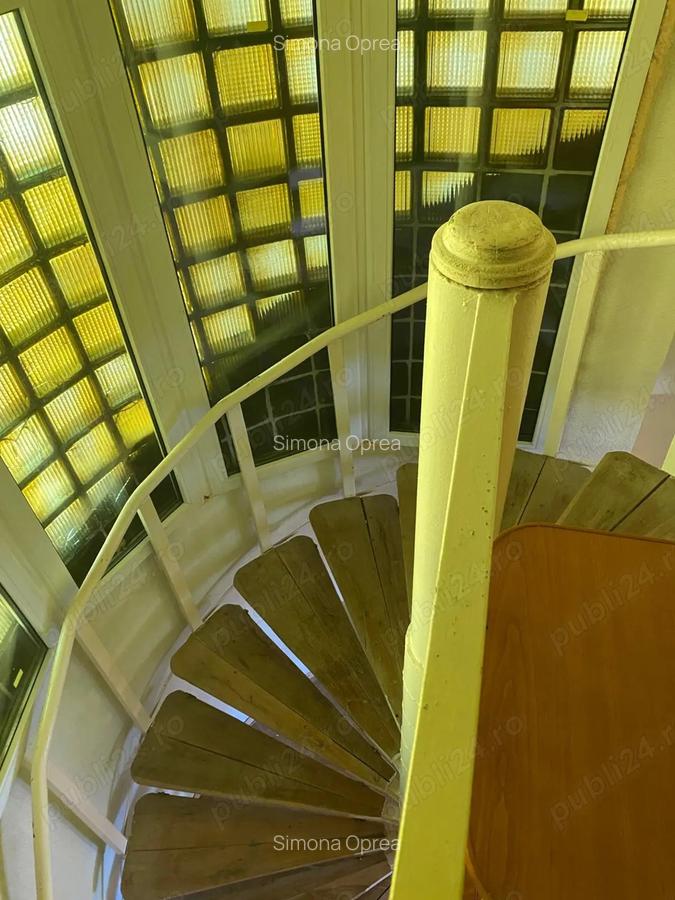 Apartament 4 camere Buzau Zona Ultracentral, structura cu scara interioara - 1