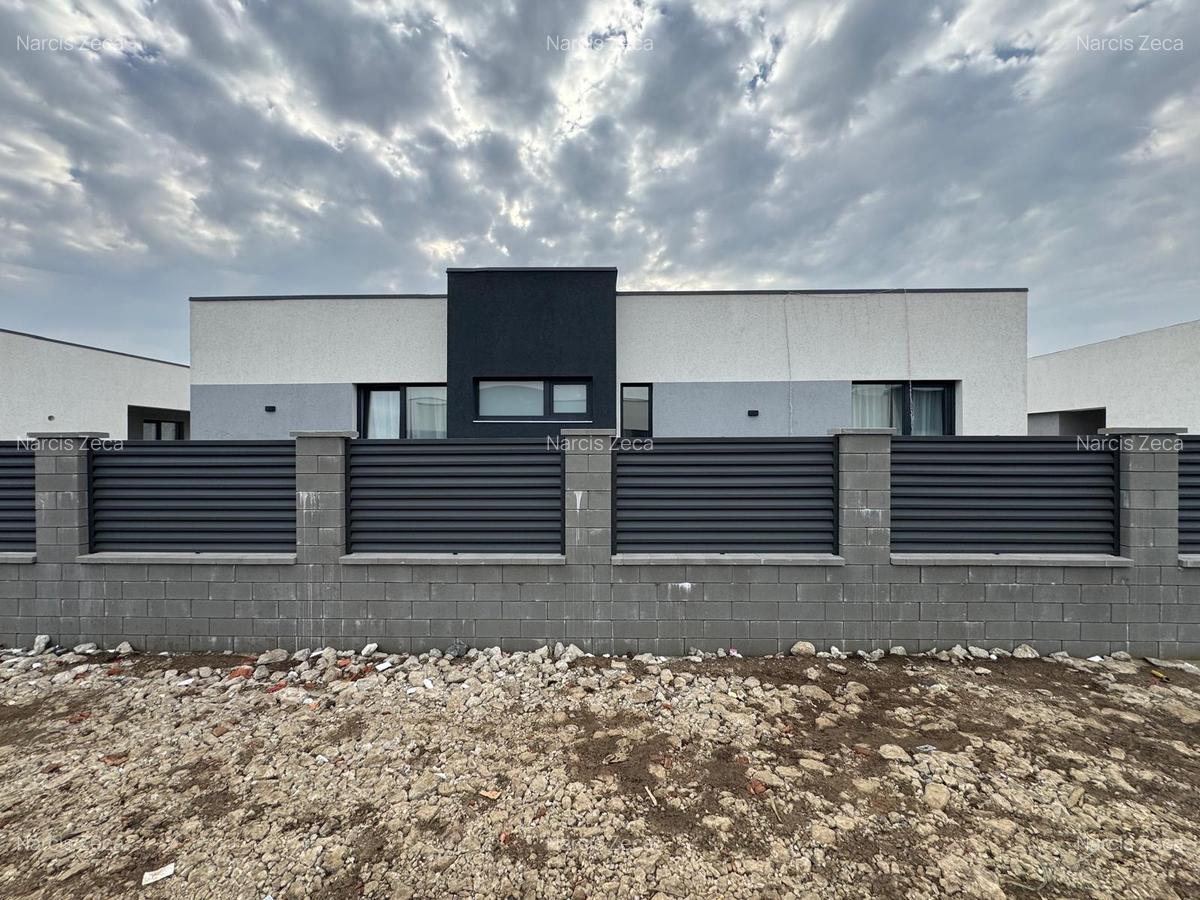Complex Rezidential - Casa individuala - 4 camere 2 bai - teren 407 mp - 2