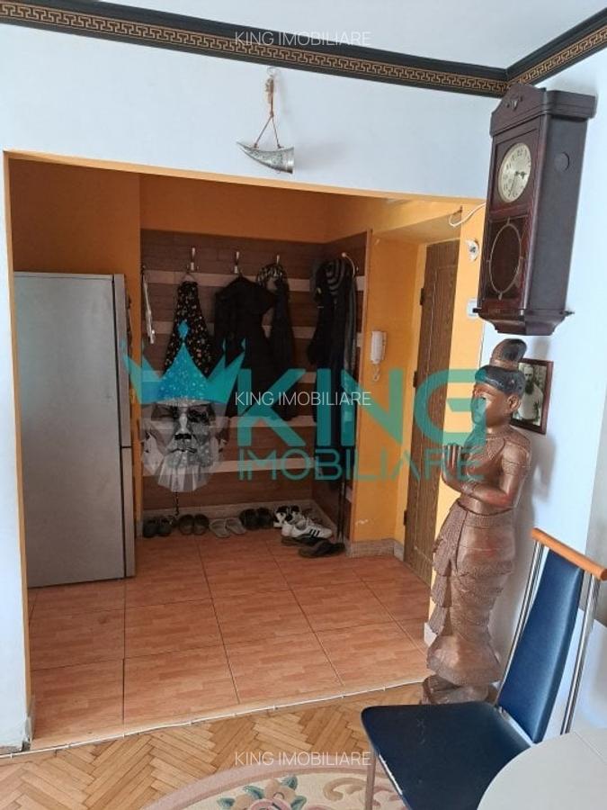 Apartament cu 2 camere semidecomandat, mobilat în 1 Mai - 6