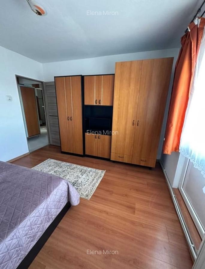 Apartament 3 camere, decomandat,  73 MP plus Balcon, zona Intre Lacuri - 2
