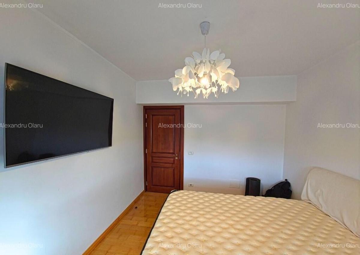 APARTAMENT DE 3 CAMERE, 107 MP - LA 3 MINUTE DE CENTRU - 4