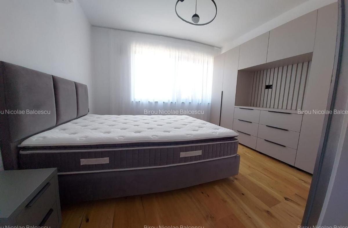 Apartament cu 3 camere decomandat, mobilat în Băneasa - 4