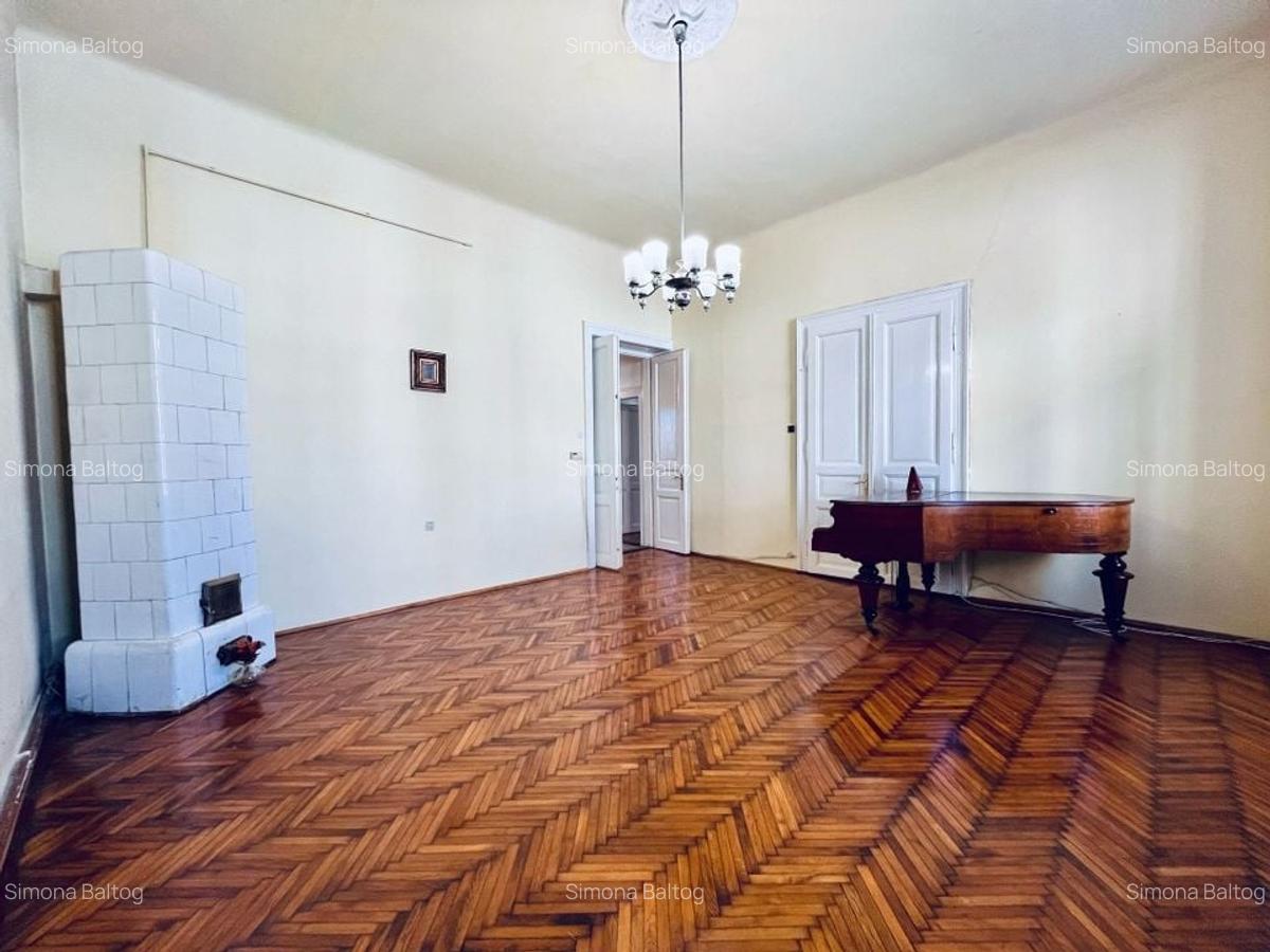 Apartament 3 camere, Central intr-un imobil Istoric realibitat - 14