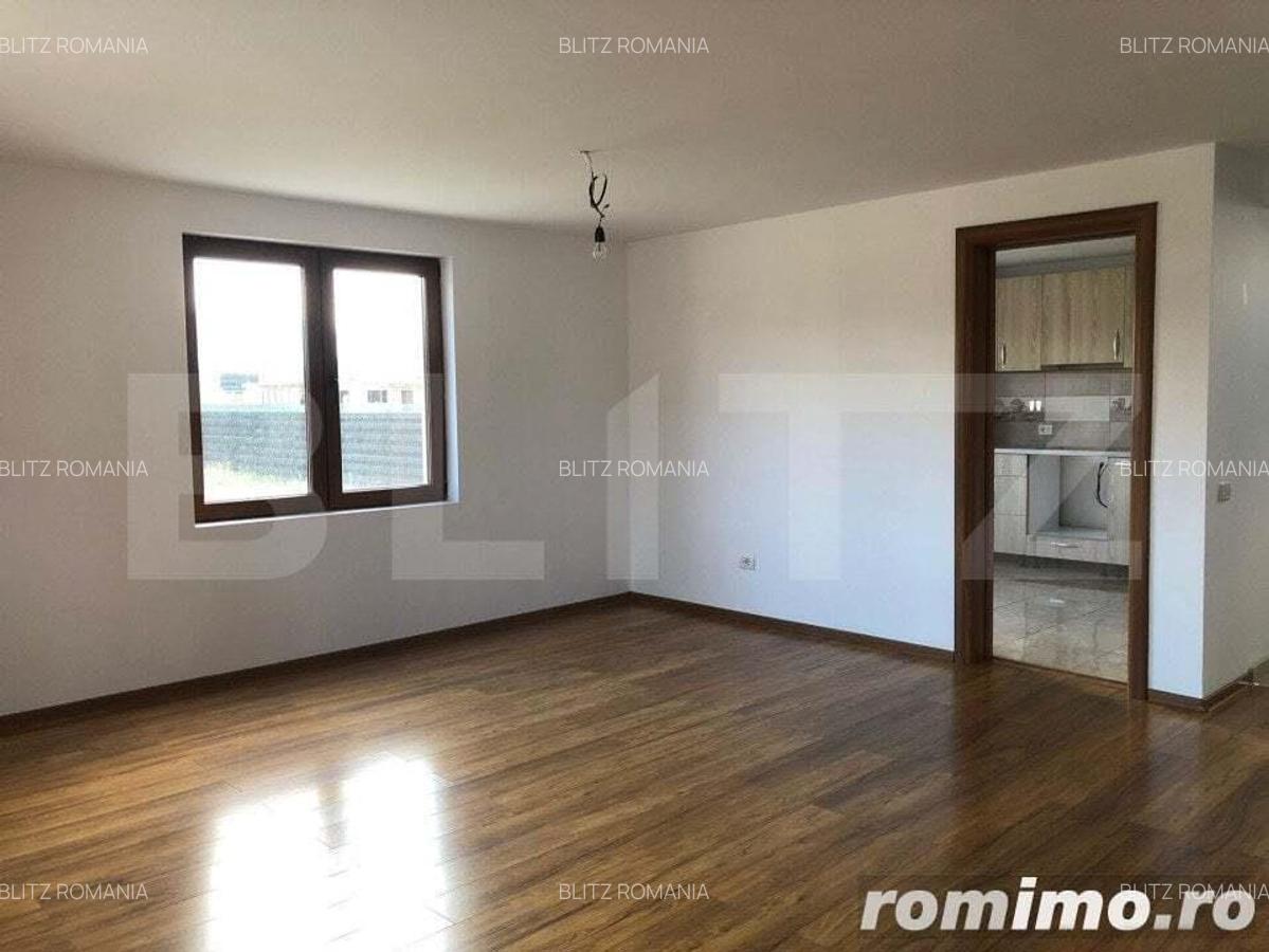Casa spatioasa, 5 camere, teren 900mp, in Sanpetru - 1