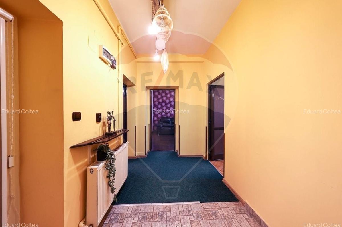Apartament cu 2 camere decomandat în Calea București - 5