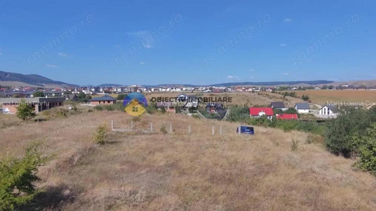 Teren intravilan 1100 mp - zona 1 Mai - 5 Teren intravilan 1100 mp - zona 1 Mai - 5