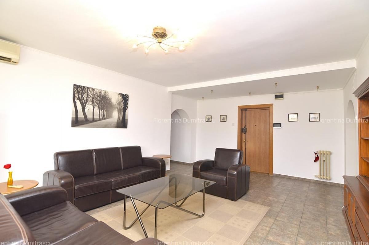 INCHIRIERE APARTAMENT 3 CAMERE UNIRII – FANTANI - 4
