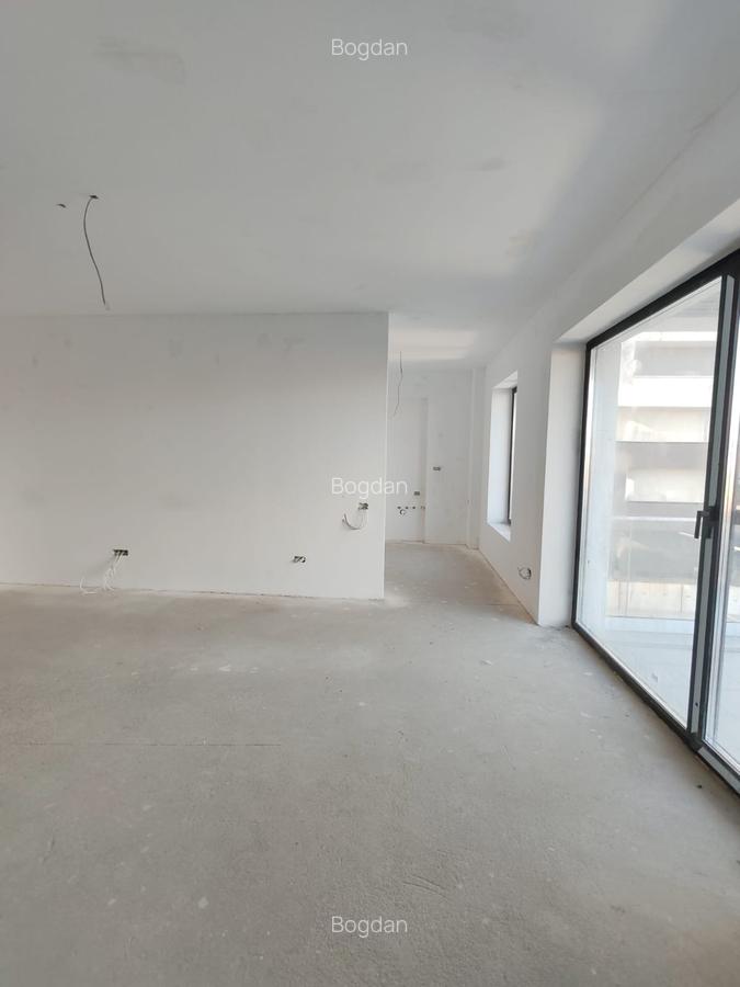 Apartament cu 2 camere semidecomandat în Sisești - 6