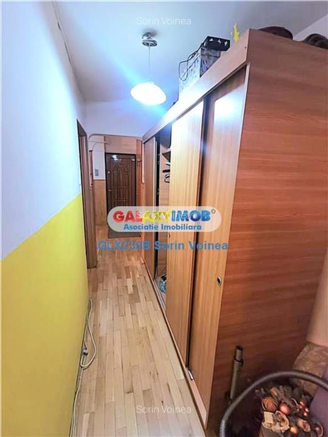 Apartament 4 camere Crangasi | centrala gaz | balcon | 10min. metrou - 7