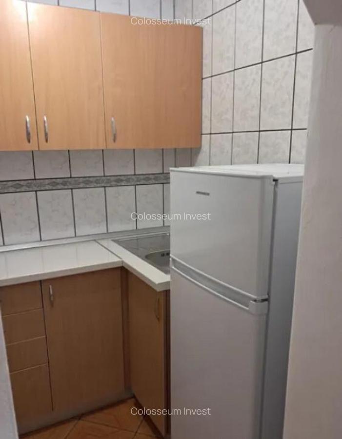 Apartament cu 2 camere, decomandat - Astra - 4