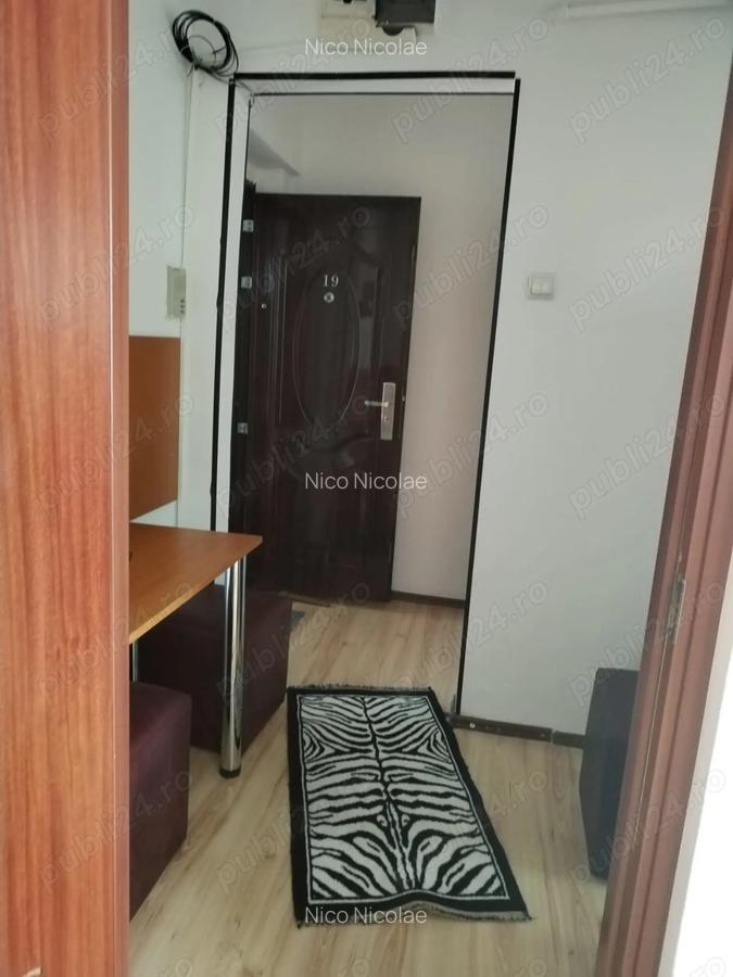 Proprietar ofer spre inchiriere apartament cu 2camere - 3