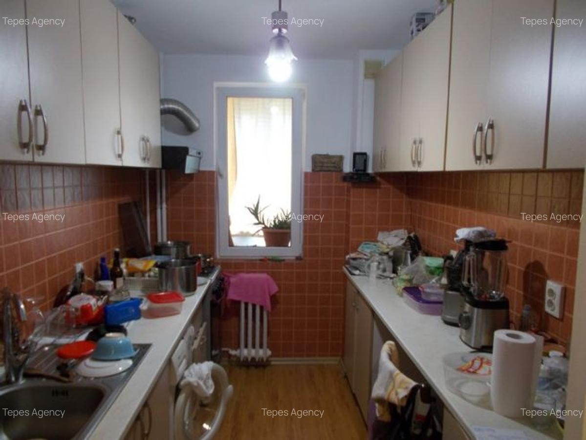 Apartament 3 camere decomandat, Timisoara, zona Torontalului, et 6/10, cu/fara garaj sub bloc - 2