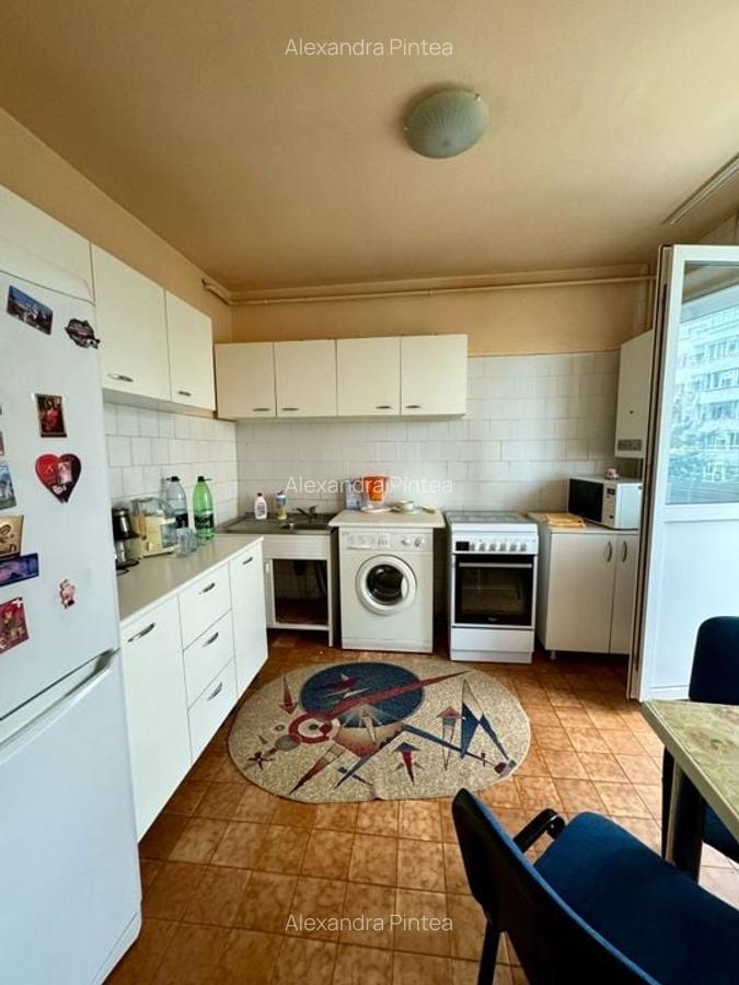 Apartament 3 camere, etaj 3, bloc cu lift nou, izolat, Fantanele - 11