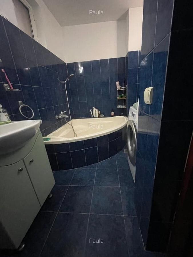 Casa de Vanzare - 3 camere, curte, 2 terase si gradina - 7