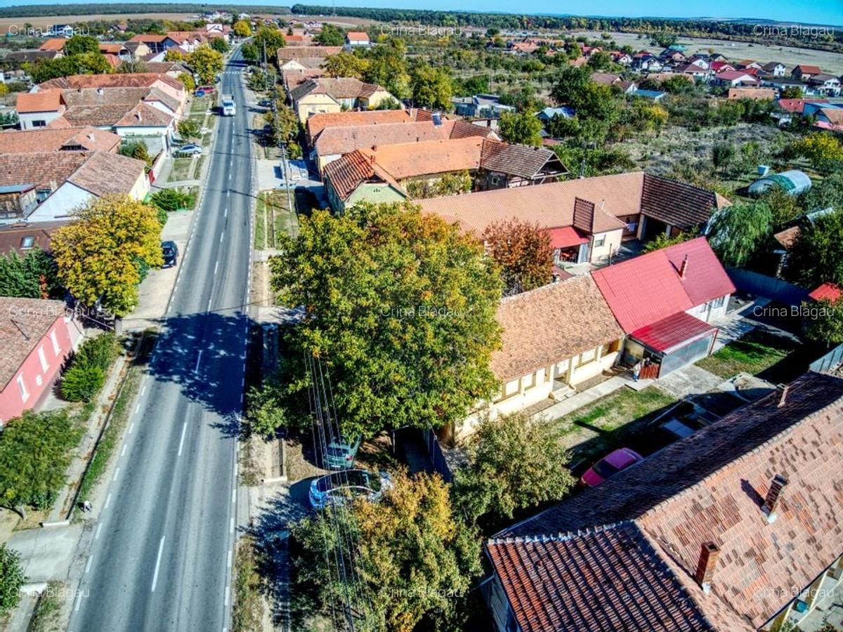 Casa cu potential, teren generos, pozitie buna, in Pischia - 7