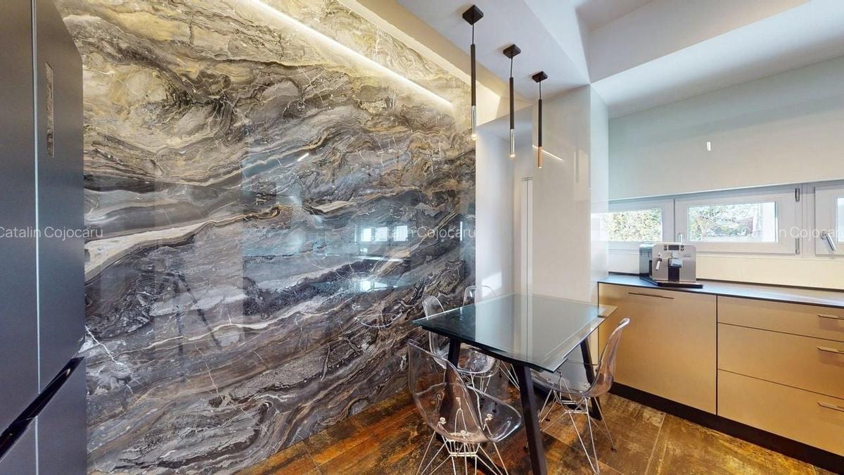 Un singur cuvant-IREPROSABILA - 22