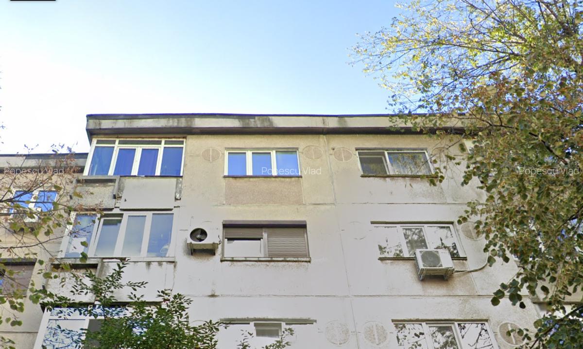 Colentina Rau McDonalds , vav Parc Plumbuita - 1