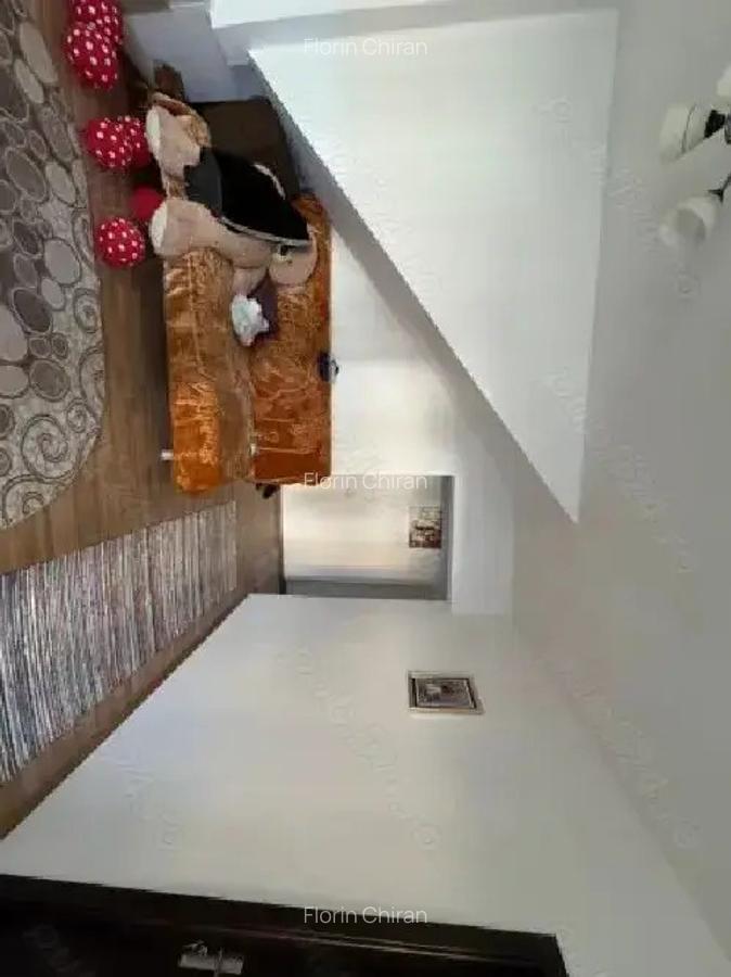 Casa de vanzare - 1