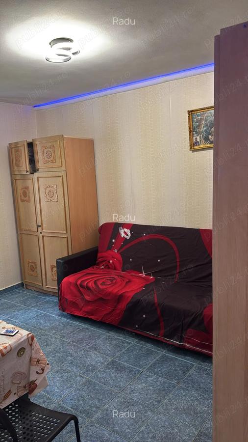 Inchiriez garsoniera zona 1 Decembrie 1918 - 7 Inchiriez garsoniera zona 1 Decembrie 1918 - 7
