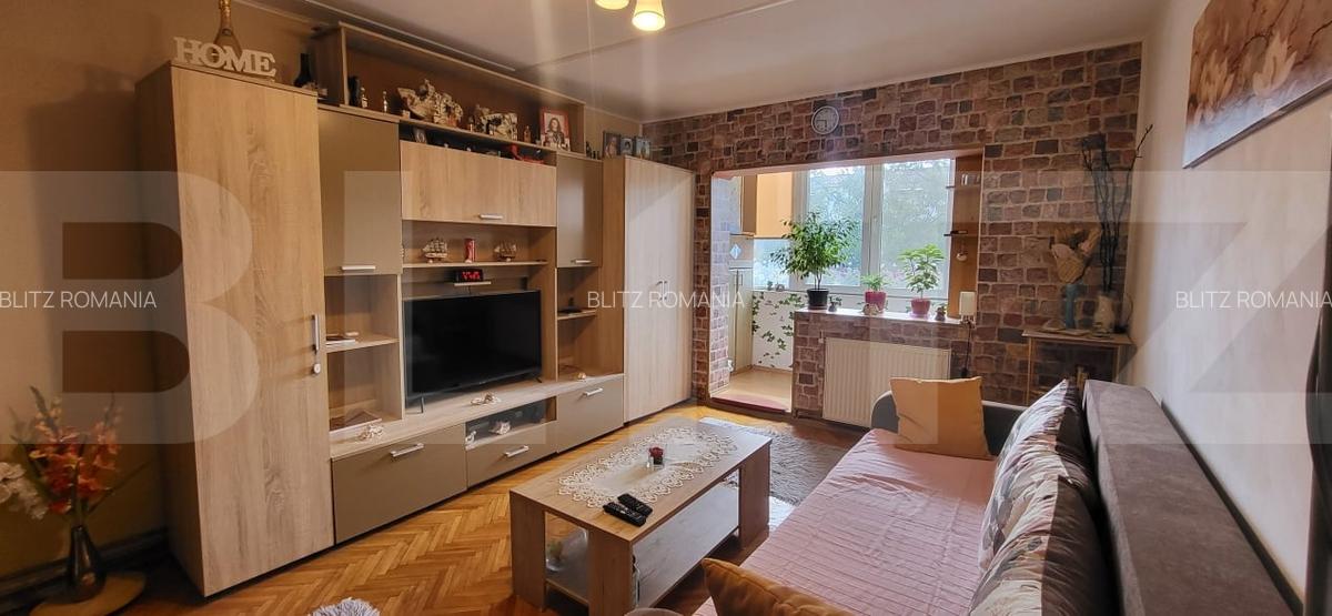 Apartament cu 3 camere in zona Soarelui - 11