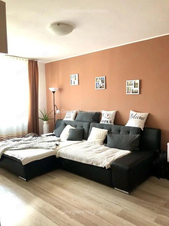 Apartament cu 2 camere + pod propriu | Zona Soarelui - 1