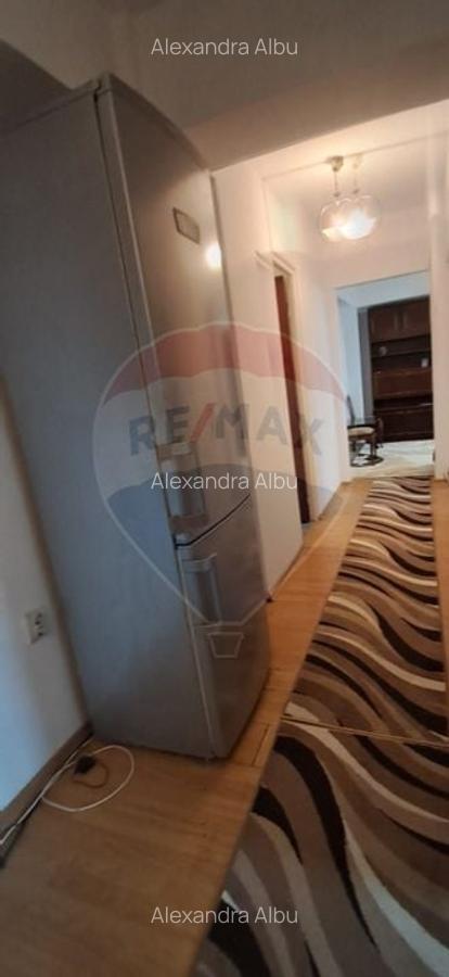 Inchiriere apartament 4 Camere decomandat - Metrou Piata Victoriei - 16