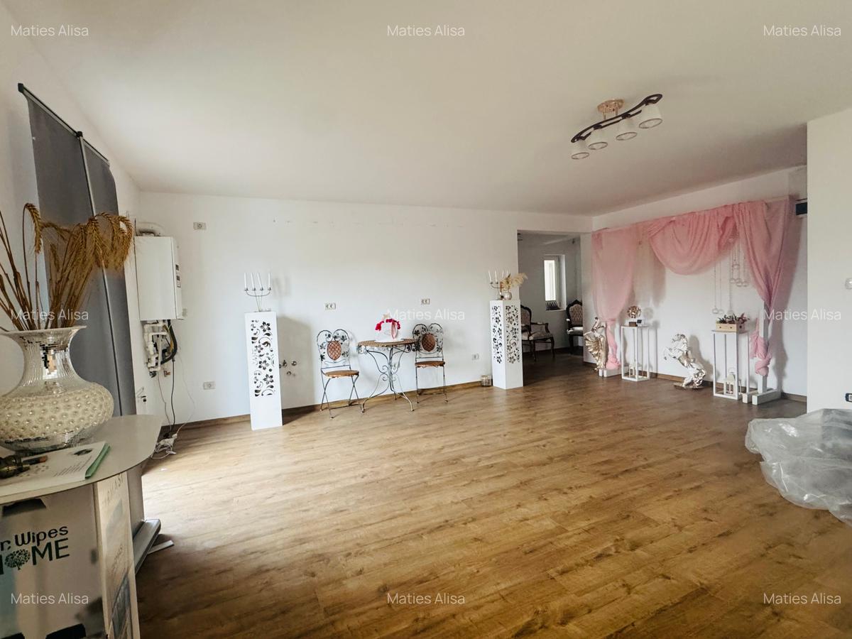 COMISION 0% | 2 camere + 28 mp terasa + 4 locuri de parcare | Braytim - 5