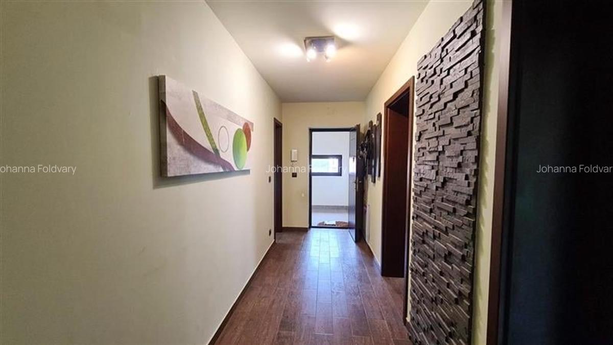 De inchiriat apartament 3 camere in vila zona Favorit-Circumvalatiunii - 3
