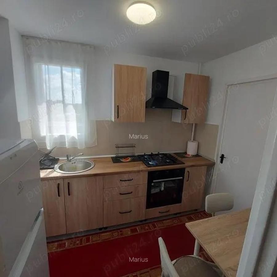 Apartament 2 camere-titan policlinica-stradal-parcare proprie-metrou 5 minute - 5