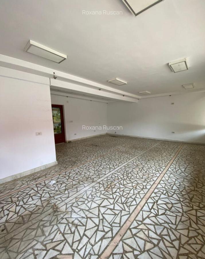 CLADIRE MULTIFUNC?IONALA IN CORNU DE JOS I - 4