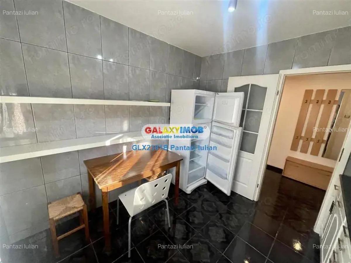 Apartament 3 camere | Gorjului | Semidecomandat | 8min. metrou - 13