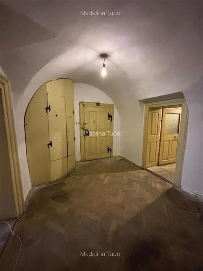 Apartament cu 3 camere semidecomandat în Centrul Istoric - 7