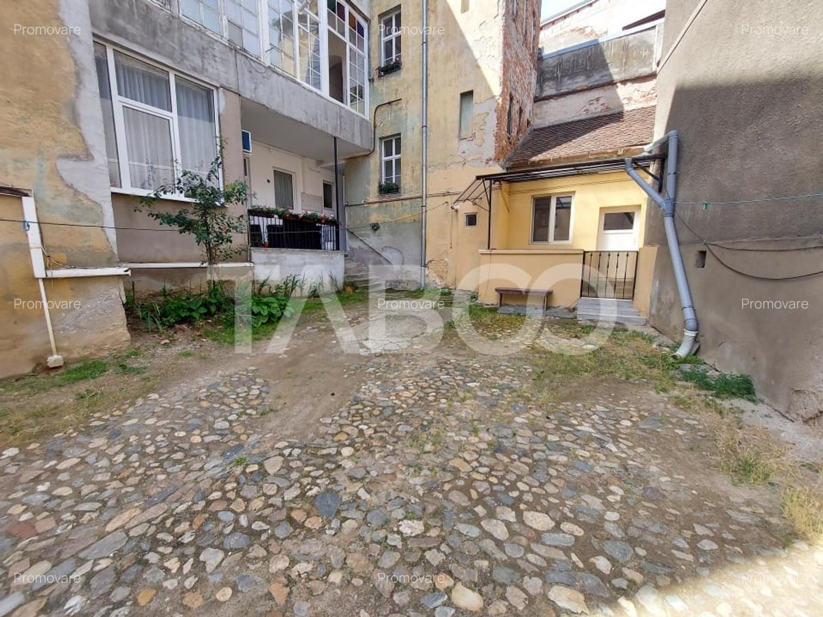 Apartament de vanzare 75 mpu 3 camere etaj 1 Centrul Istoric din Sibiu - 4